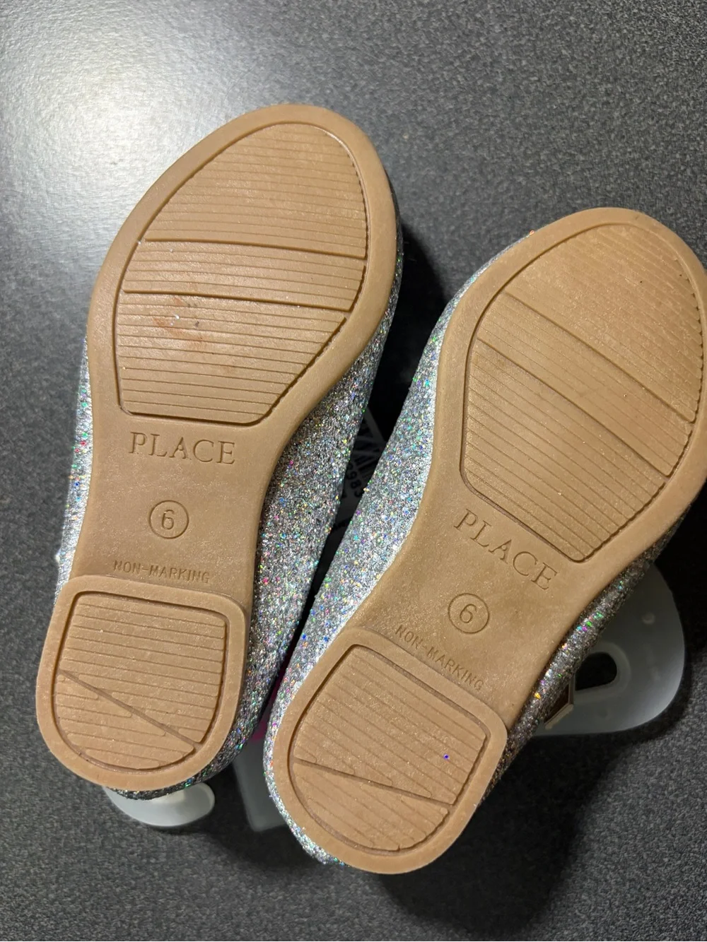 The Children's Place Iridescent Silver Glitter Mary Janes